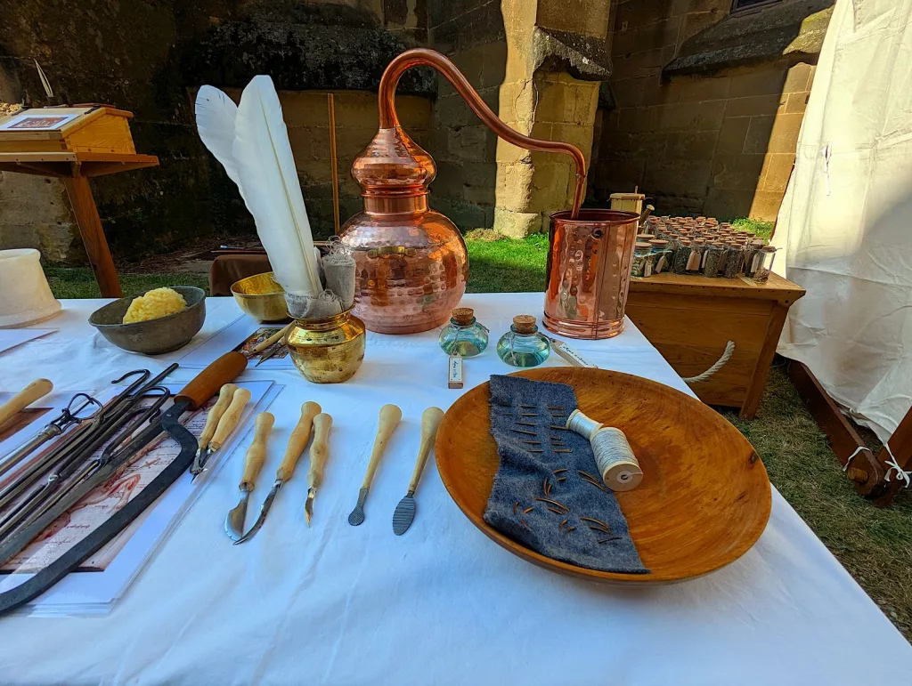 Atelier médecine et soin au Moyen Âge