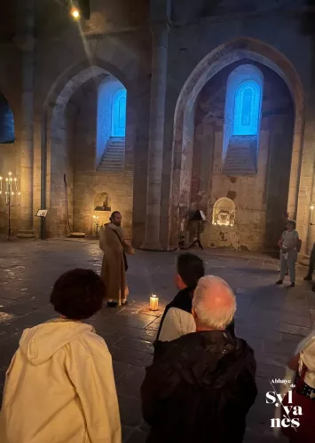 Sylvanès - Visite à la lanterne